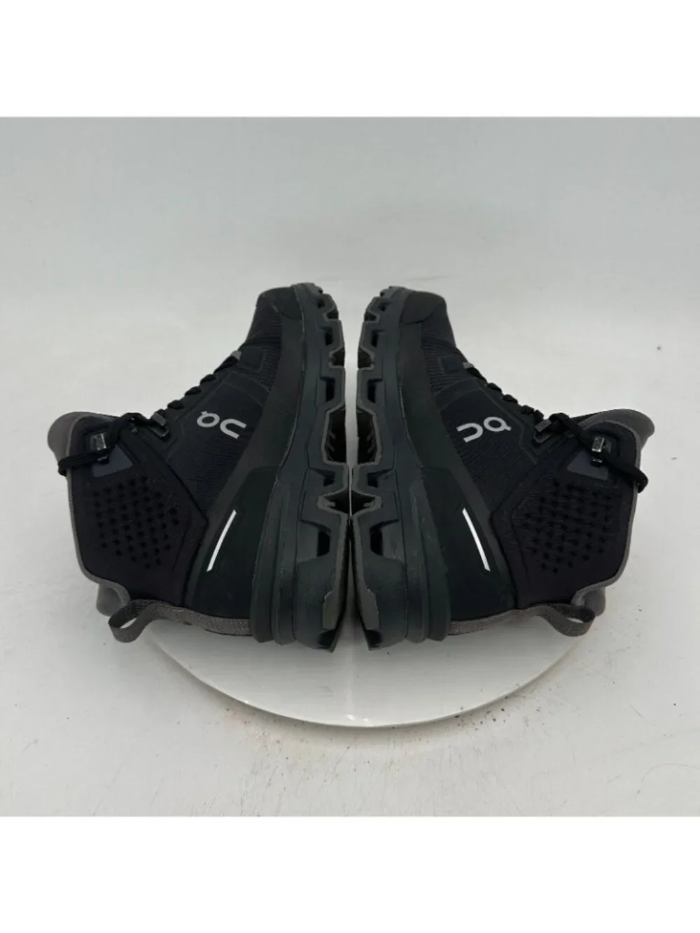 On Cloudrock Waterproof Women Size 7 63.98609 Black Ankle Hiking Shoes